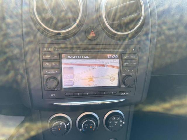 Photo of 2013 Gray Nissan Rogue