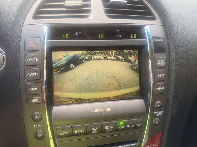 Photo of 2008 Cream Lexus ES 350