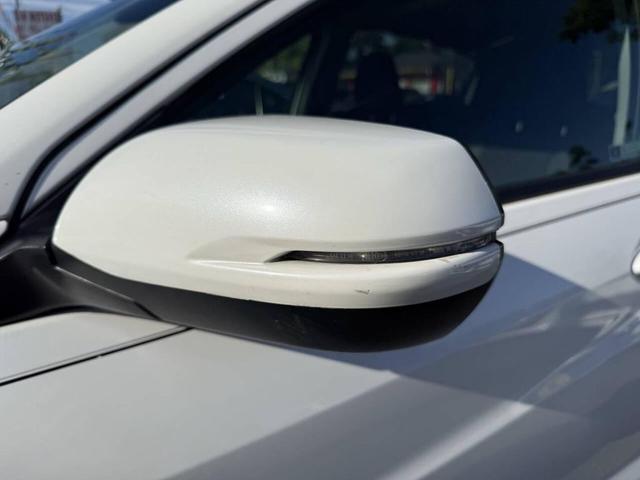 Photo of 2019 Off White Honda HR-V