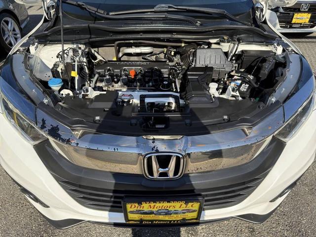 Photo of 2019 Off White Honda HR-V