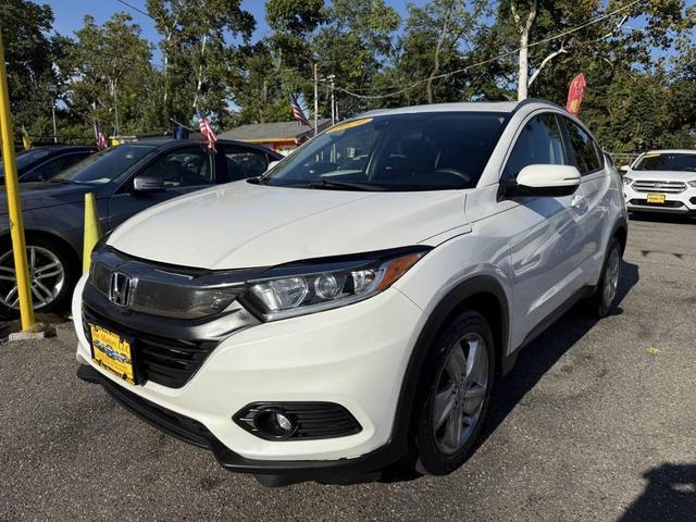 Photo of 2019 Off White Honda HR-V