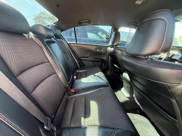 Photo of 2016 Burgundy Honda Accord
