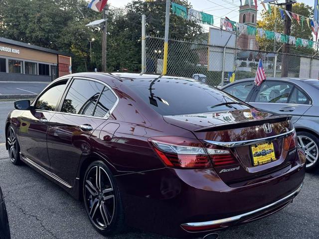 Photo of 2016 Burgundy Honda Accord