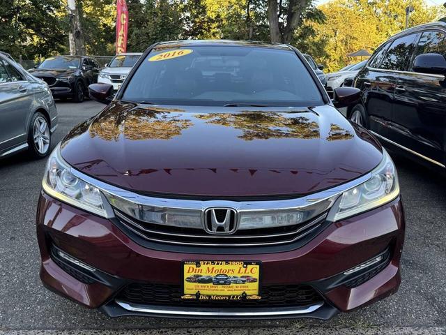 Photo of 2016 Burgundy Honda Accord
