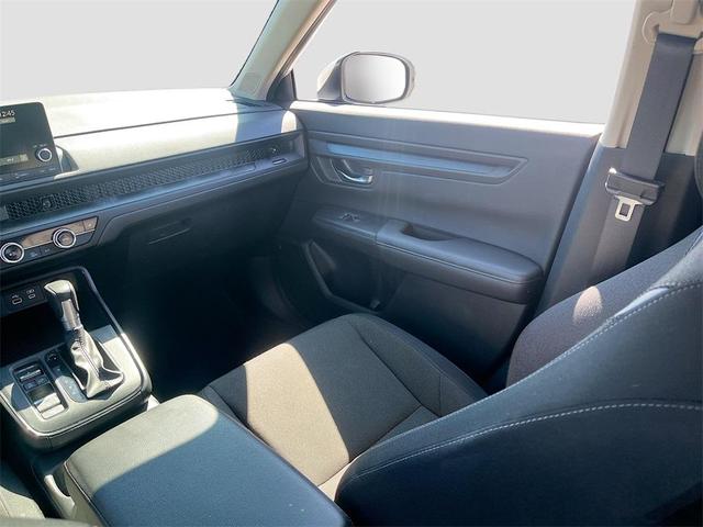 Photo of 2025 Platinum White Pearl Honda CR-V