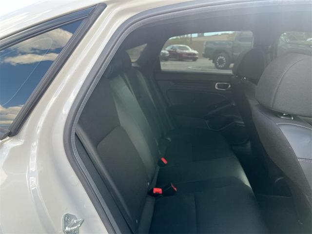 Photo of 2024 Platinum White Pearl Honda Civic
