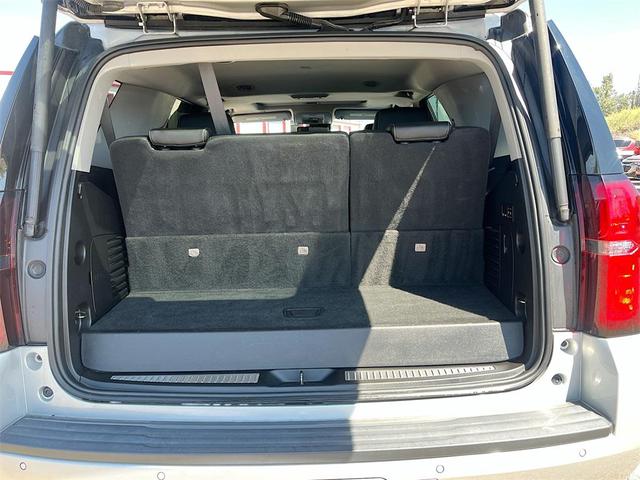 Photo of 2020 Silver Ice Metallic Chevrolet Tahoe