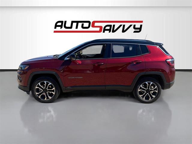 Photo of 2022 Velvet Red Pearlcoat Jeep Compass