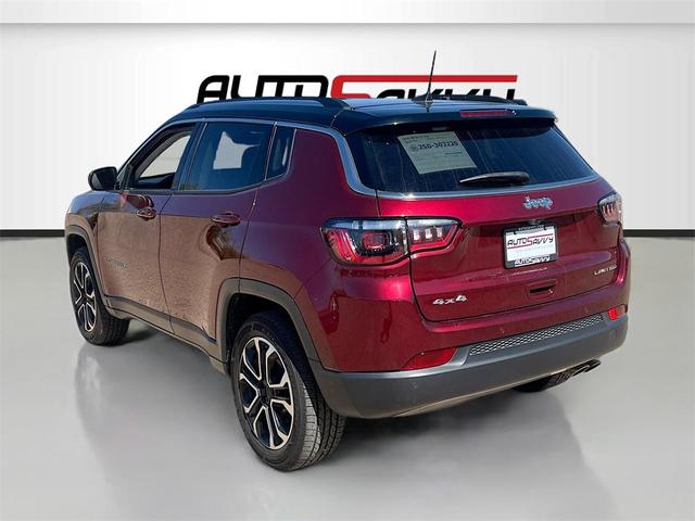 Photo of 2022 Velvet Red Pearlcoat Jeep Compass