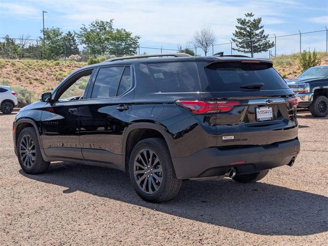 Photo of 2023 Mosaic Black Metallic Chevrolet Traverse
