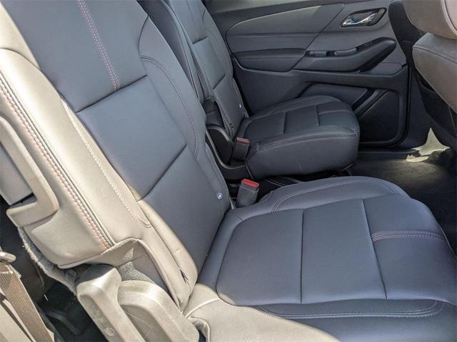 Photo of 2023 Mosaic Black Metallic Chevrolet Traverse