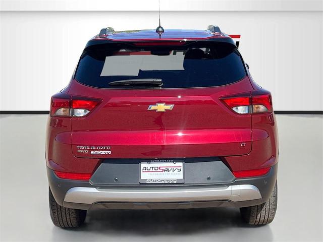Photo of 2025 Crimson Metallic Chevrolet Trailblazer
