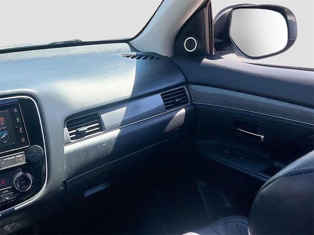 Photo of 2019  Mitsubishi Outlander