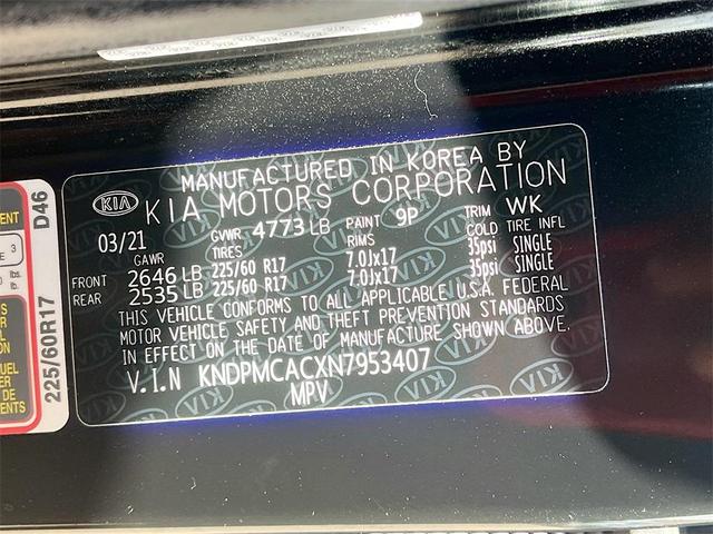 Photo of 2022 Black Cherry Kia Sportage