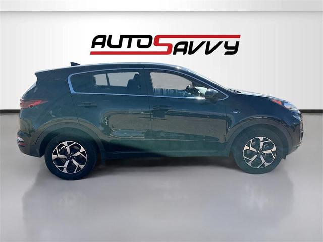Photo of 2022 Black Cherry Kia Sportage