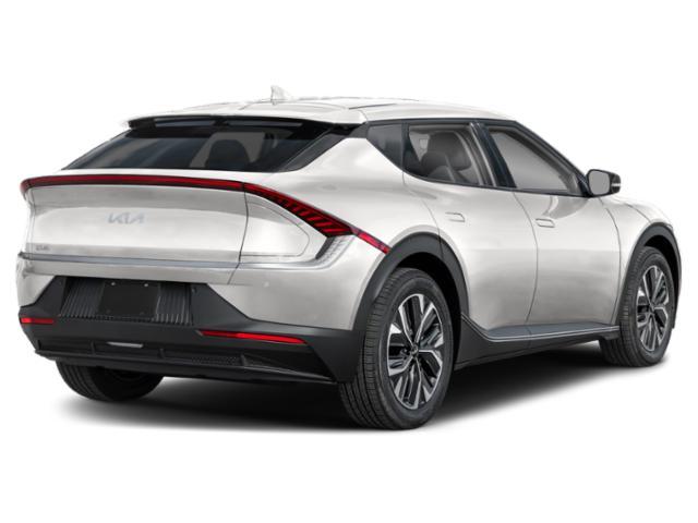 Photo of 2023 Snow White Pearl Kia EV6