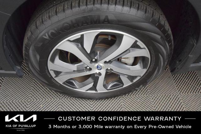 Photo of 2022 Crystal Black Silica Subaru Outback