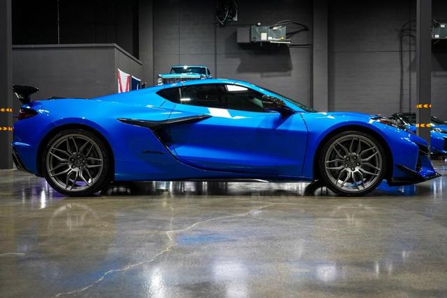Photo of 2024 Blue Chevrolet Corvette