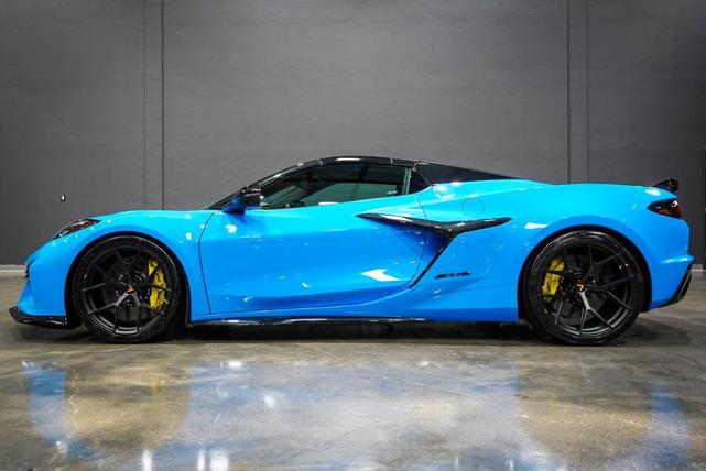 Photo of 2024 Blue Chevrolet Corvette