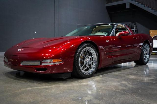 Photo of 2003 Maroon Chevrolet Corvette