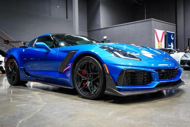 Photo of 2019 Blue Chevrolet Corvette