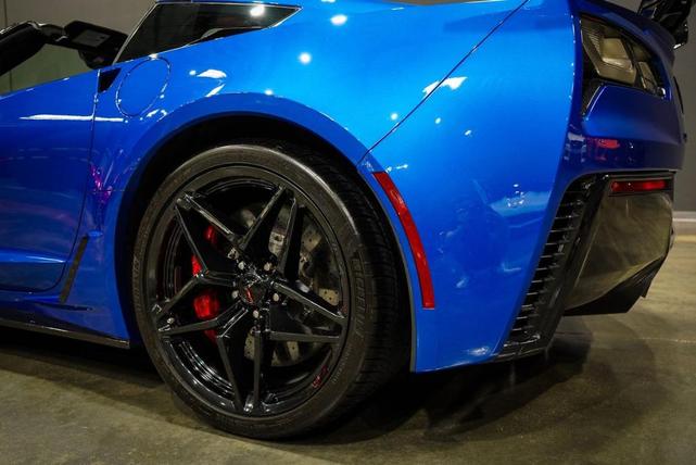 Photo of 2019 Blue Chevrolet Corvette