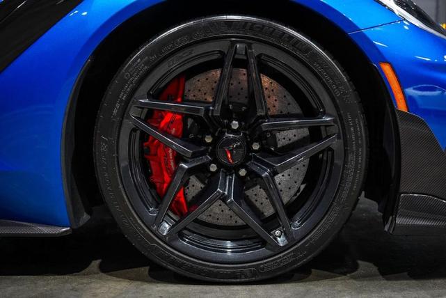 Photo of 2019 Blue Chevrolet Corvette