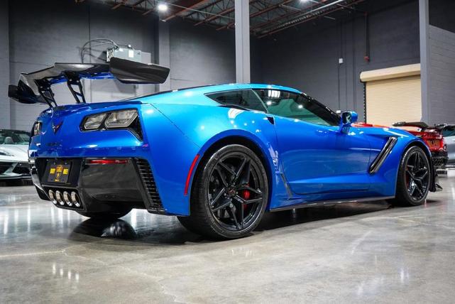 Photo of 2019 Blue Chevrolet Corvette