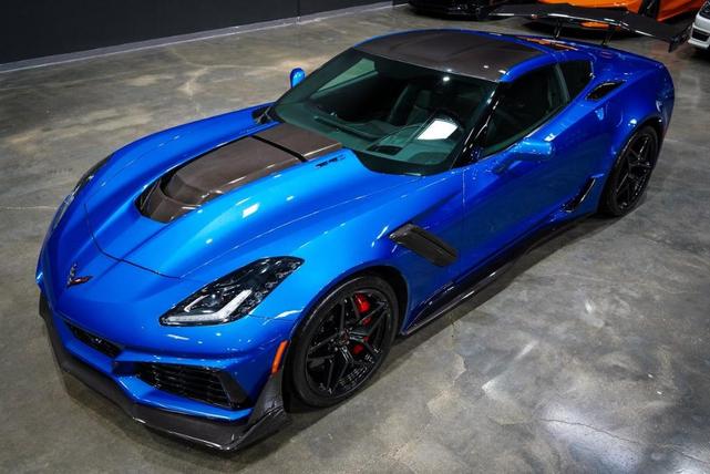 Photo of 2019 Blue Chevrolet Corvette