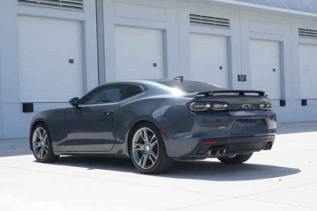 Photo of 2019 Gray Chevrolet Camaro