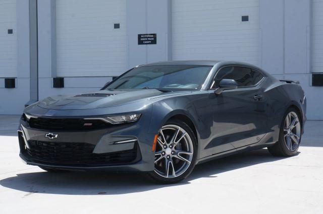 Photo of 2019 Gray Chevrolet Camaro