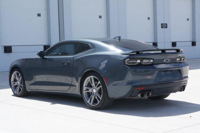Photo of 2019 Gray Chevrolet Camaro