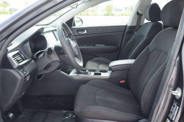 Photo of 2019 Gray Kia Optima