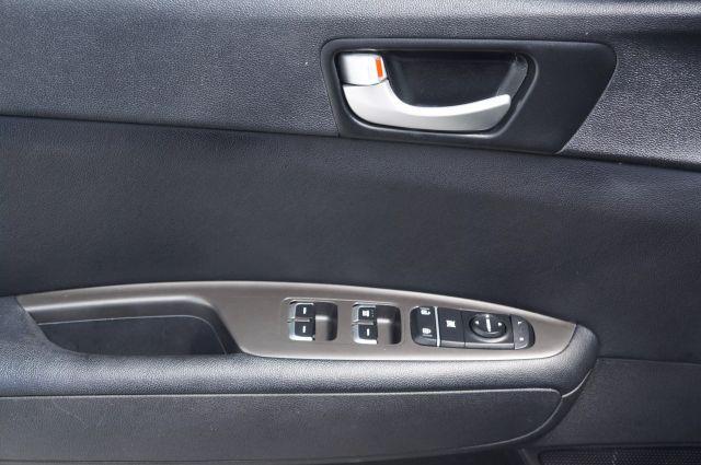 Photo of 2019 Gray Kia Optima