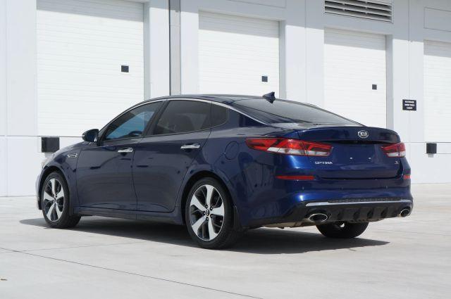 Photo of 2019 Blue Kia Optima