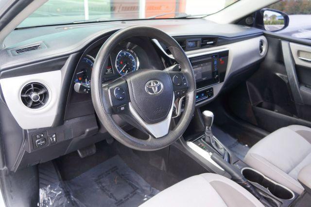 Photo of 2018 Silver Toyota Corolla