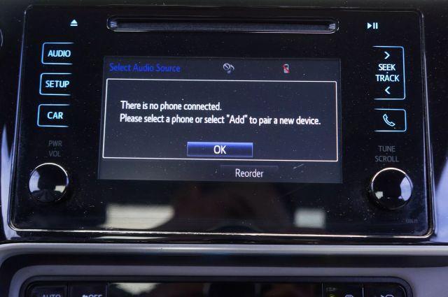 Photo of 2018 Silver Toyota Corolla