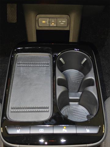 Photo of 2025 Abyss Black Hyundai IONIQ 5