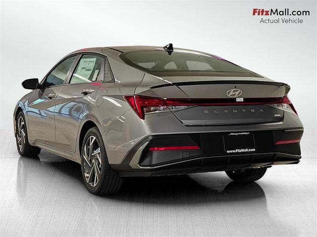 Photo of 2025 Fluid Metal Hyundai ELANTRA