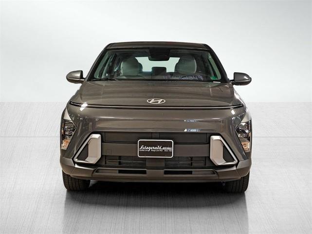 Photo of 2026 Ecotronic Gray Pearl Hyundai KONA