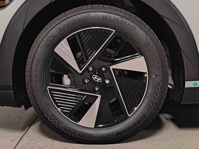Photo of 2025 Atlas White Hyundai IONIQ 5