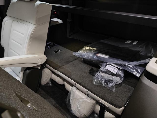Photo of 2025 Rockwood Green Hyundai SANTA FE HEV