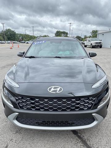 Photo of 2022 Ultra Black Pearl Hyundai KONA