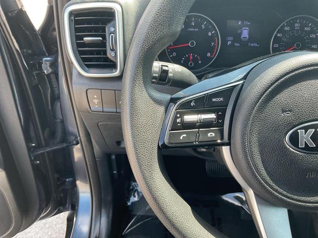 Photo of 2022 Pacific Blue Kia Sportage