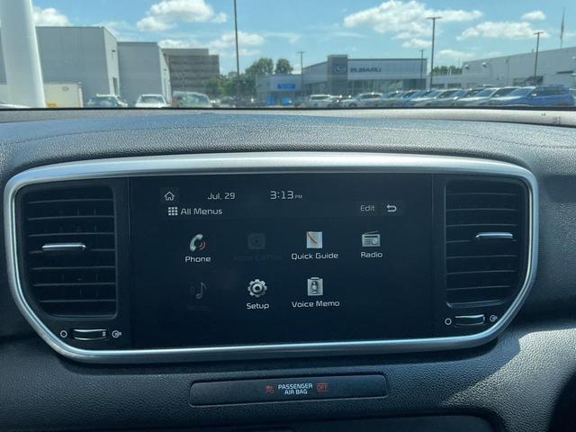 Photo of 2022 Pacific Blue Kia Sportage