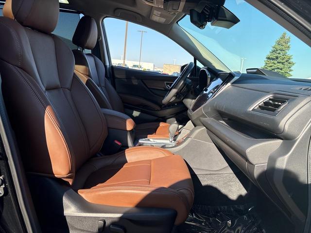 Photo of 2024 Crystal Black Silica Subaru Ascent