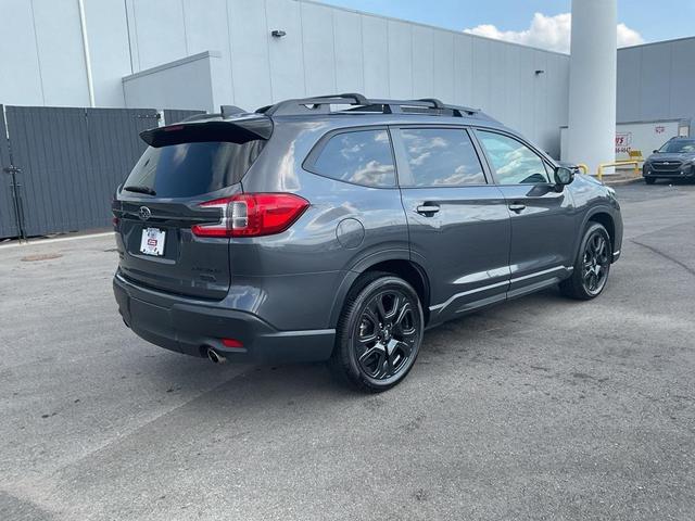 Photo of 2023 Magnetite Gray Metallic Subaru Ascent