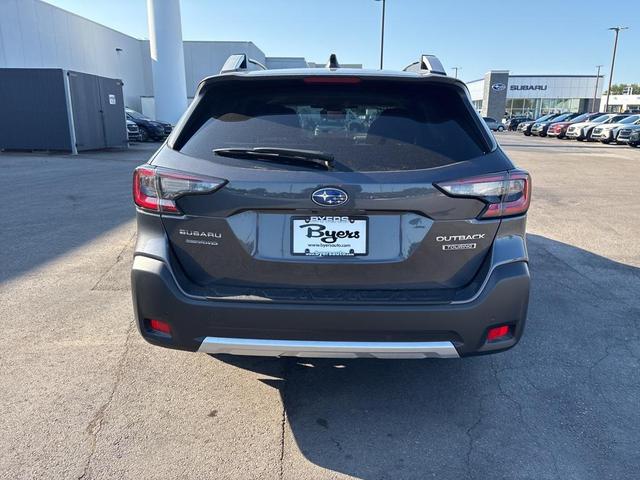 Photo of 2025 Magnetite Gray Metallic Subaru Outback