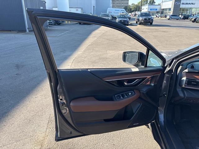 Photo of 2025 Magnetite Gray Metallic Subaru Outback