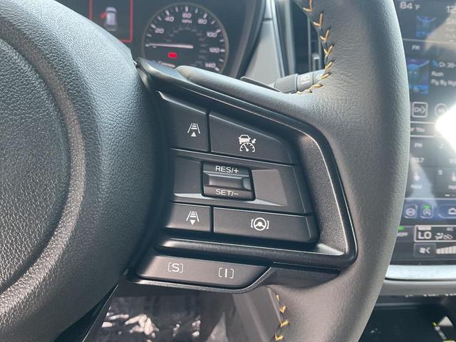Photo of 2025 Crystal White Pearl Subaru Crosstrek